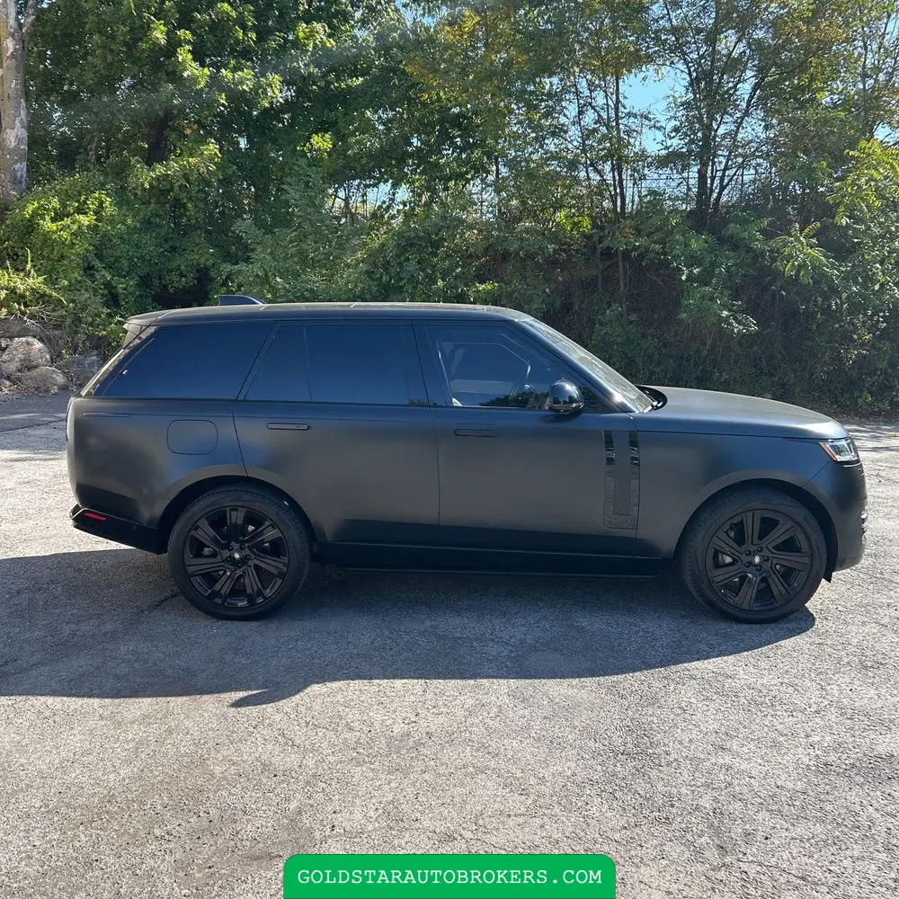 2023 Land Rover Range Rover SE