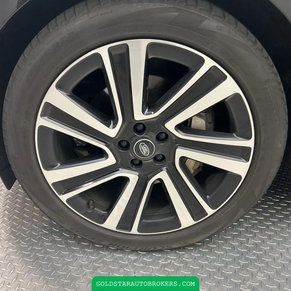 2023 Land Rover Range Rover P400 SE