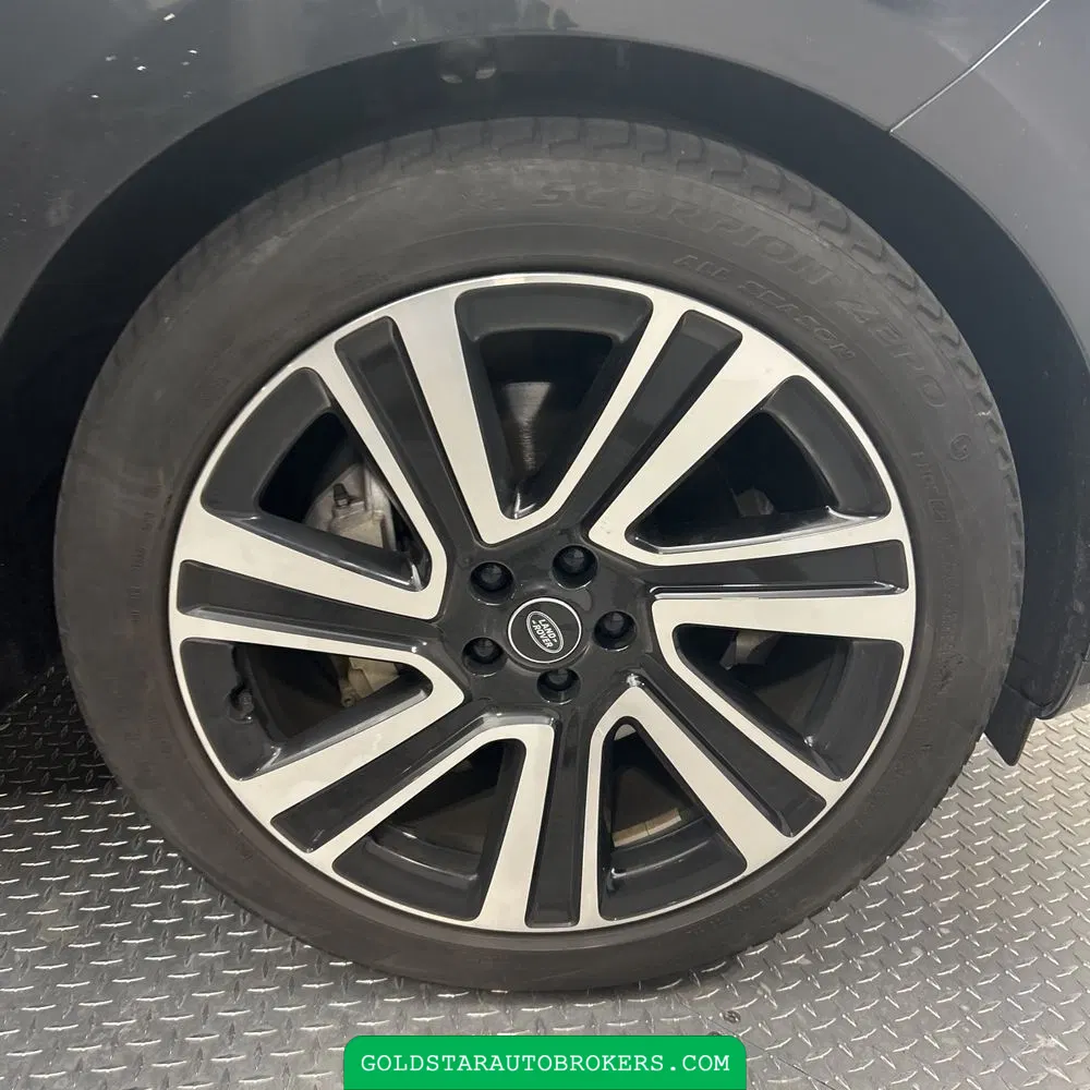 2023 Land Rover Range Rover P400 SE