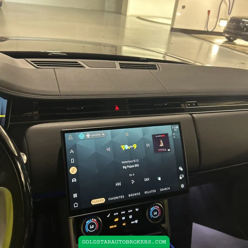 2023 Land Rover Range Rover P400 SE