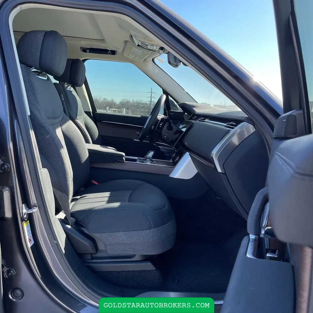 2023 Land Rover Range Rover P400 SE