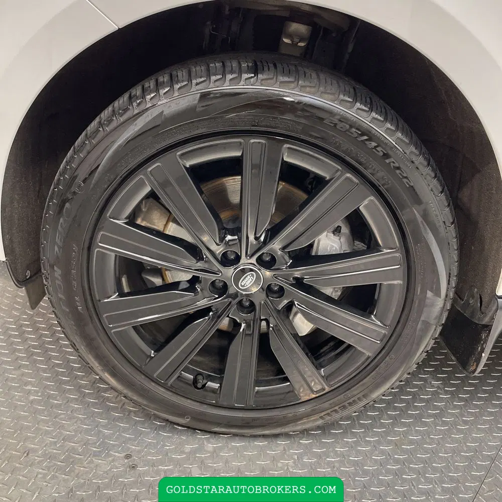 2023 Land Rover Range Rover P400 SE