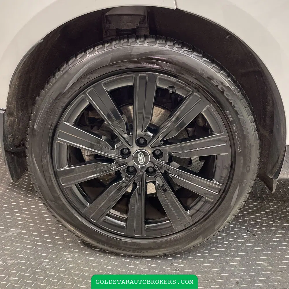 2023 Land Rover Range Rover P400 SE