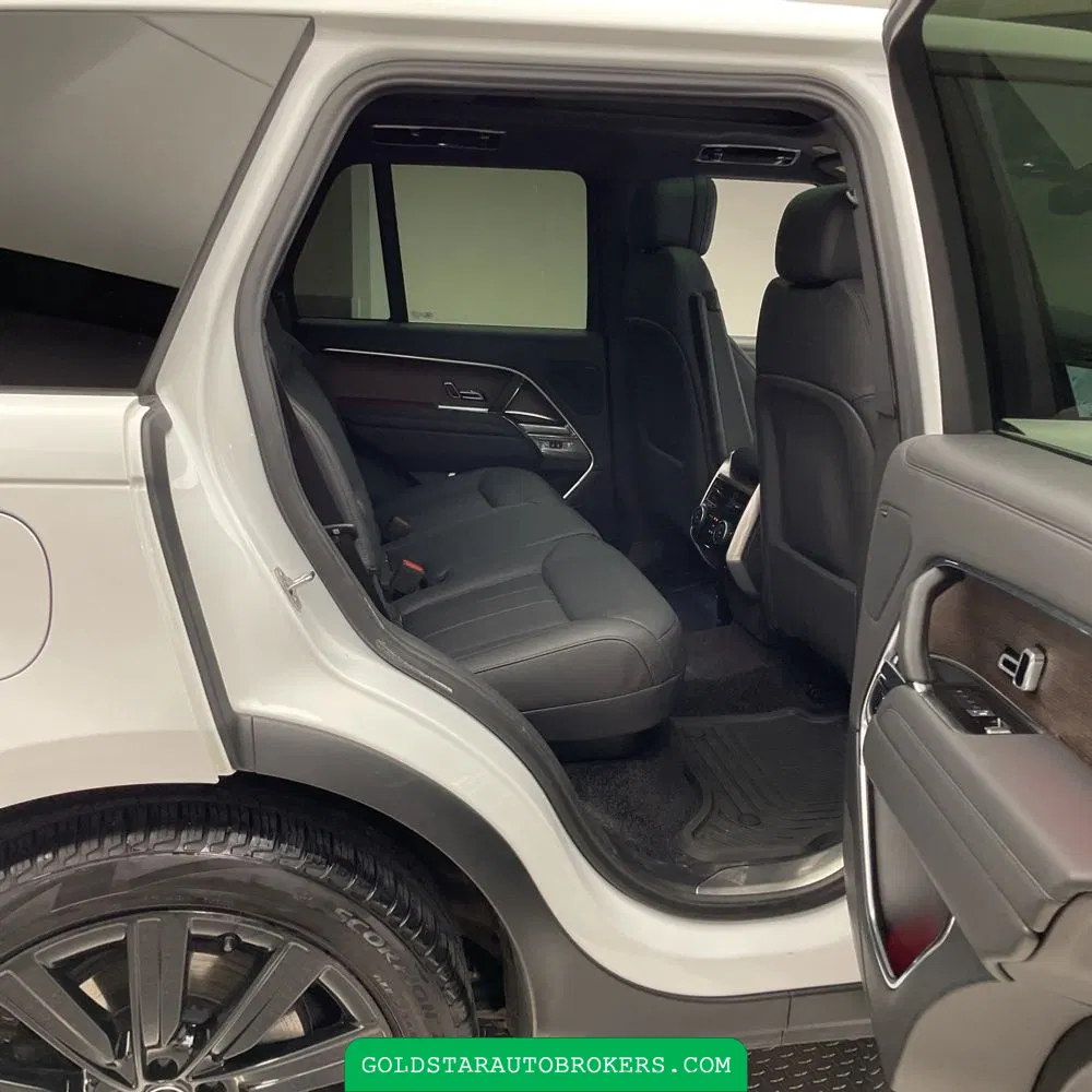 2023 Land Rover Range Rover P400 SE