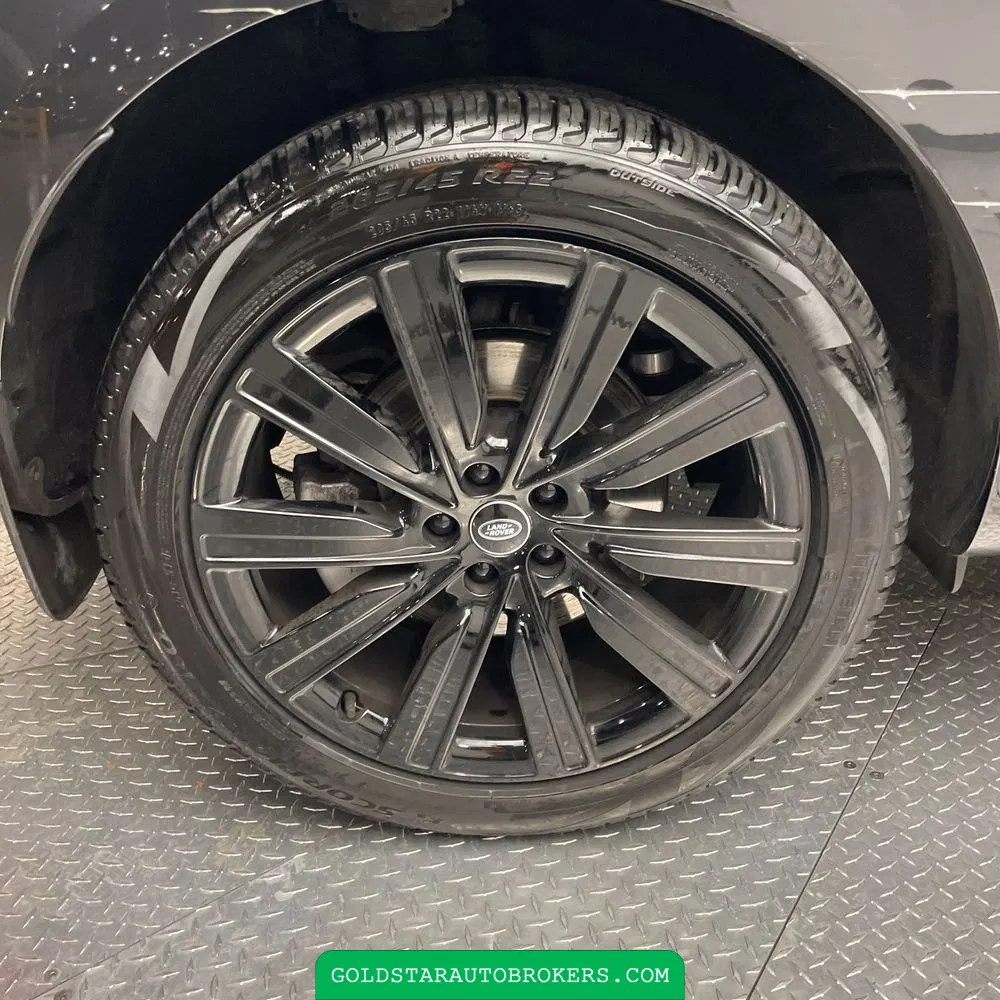 2023 Land Rover Range Rover P400 SE