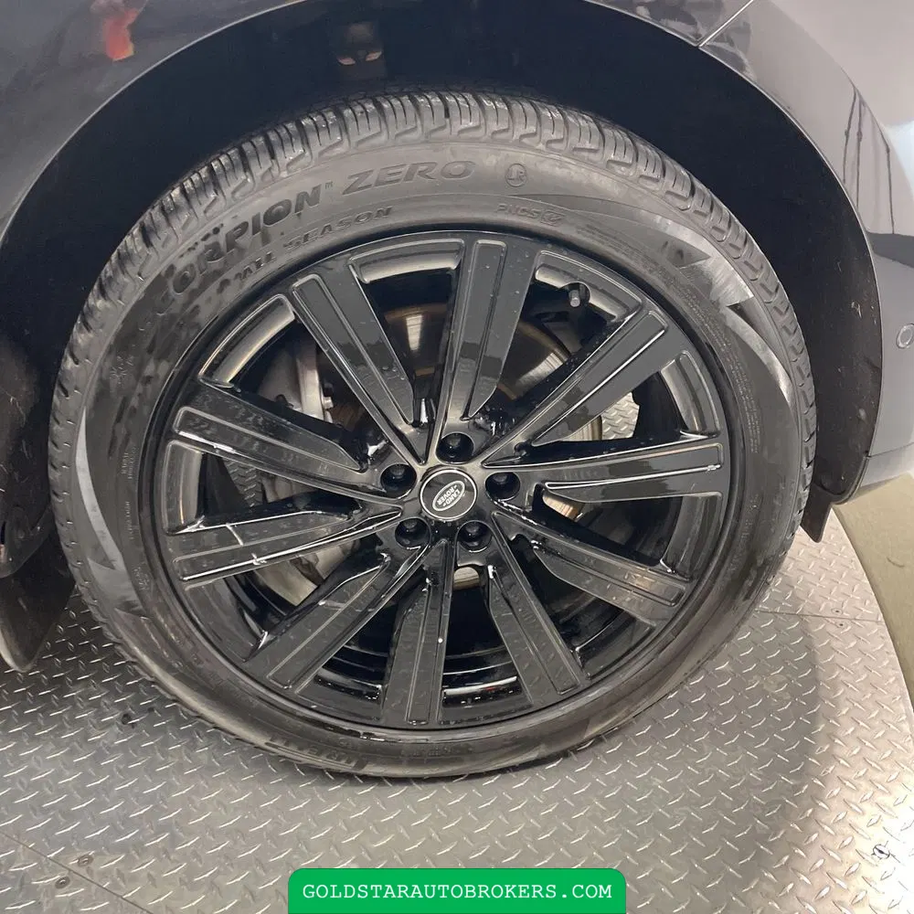 2023 Land Rover Range Rover P400 SE