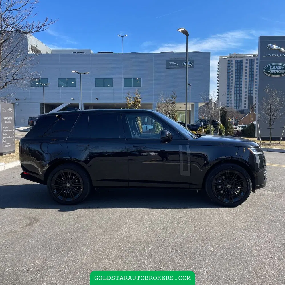 2023 Land Rover Range Rover P400 SE