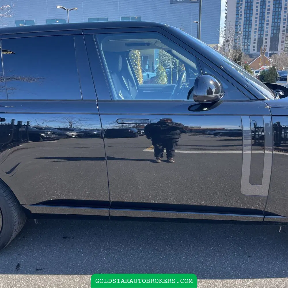 2023 Land Rover Range Rover P400 SE