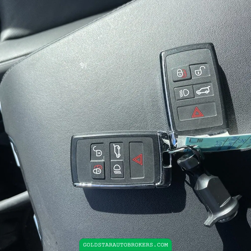 2023 Land Rover Range Rover P400 SE