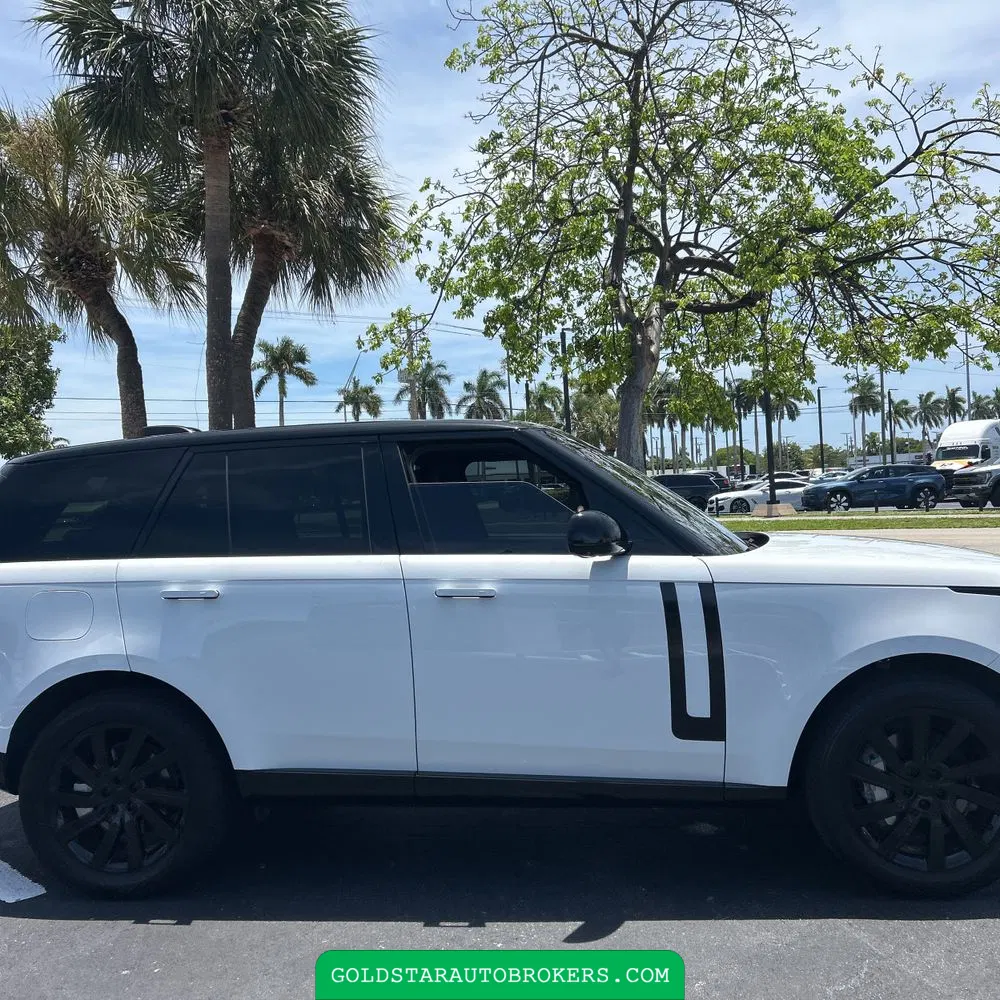 2023 Land Rover Range Rover P400 SE