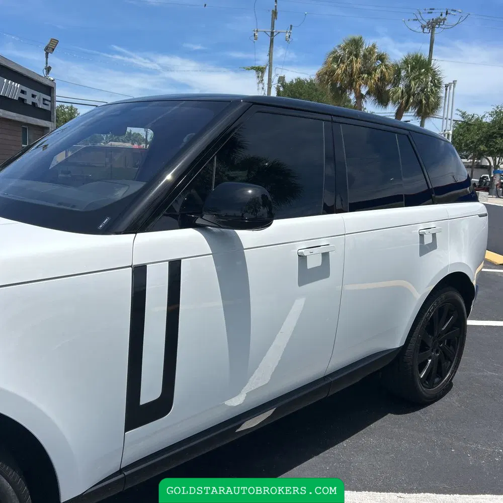2023 Land Rover Range Rover P400 SE