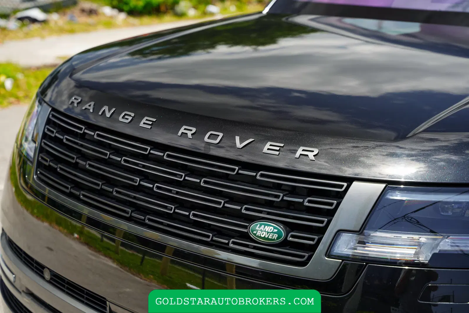 2023 Land Rover Range Rover SE P400