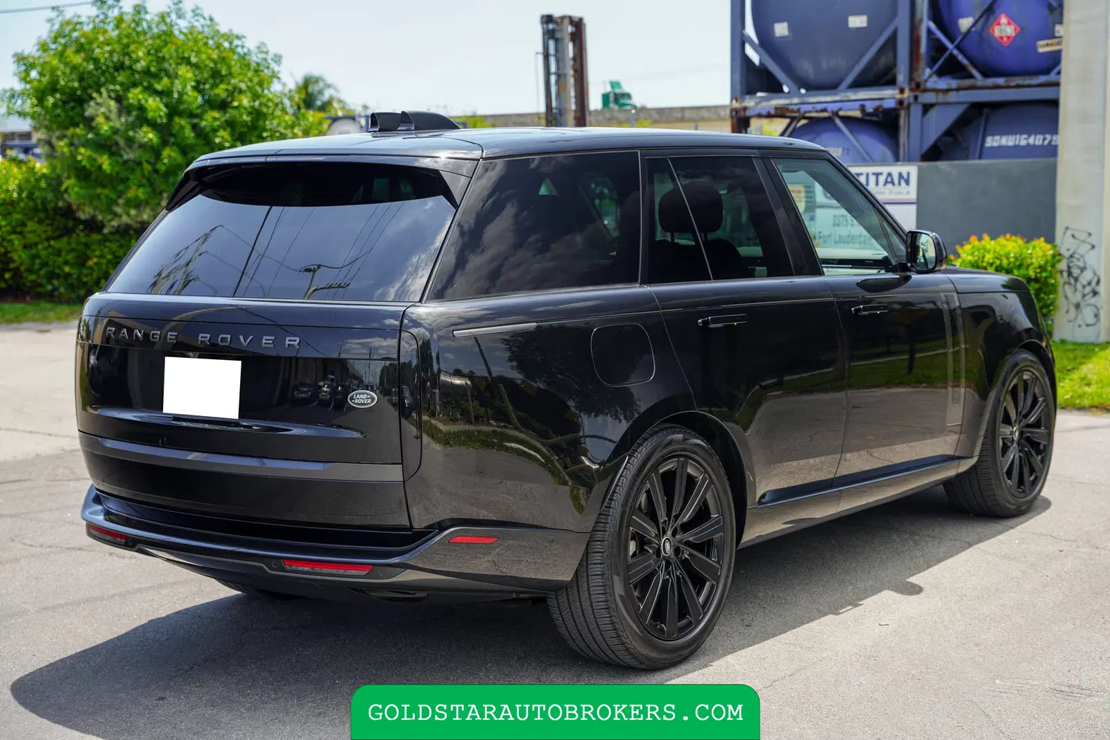 2023 Land Rover Range Rover SE P400