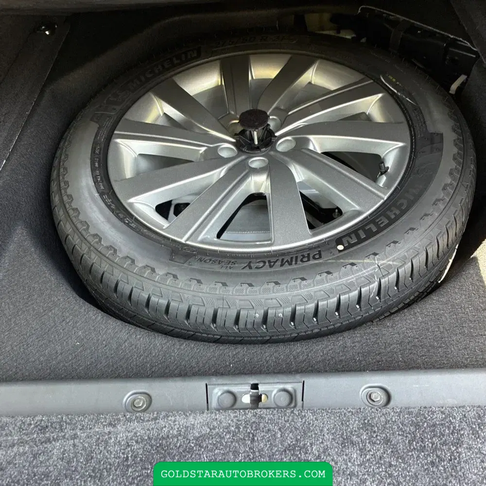 2024 Land Rover Range Rover SE P400