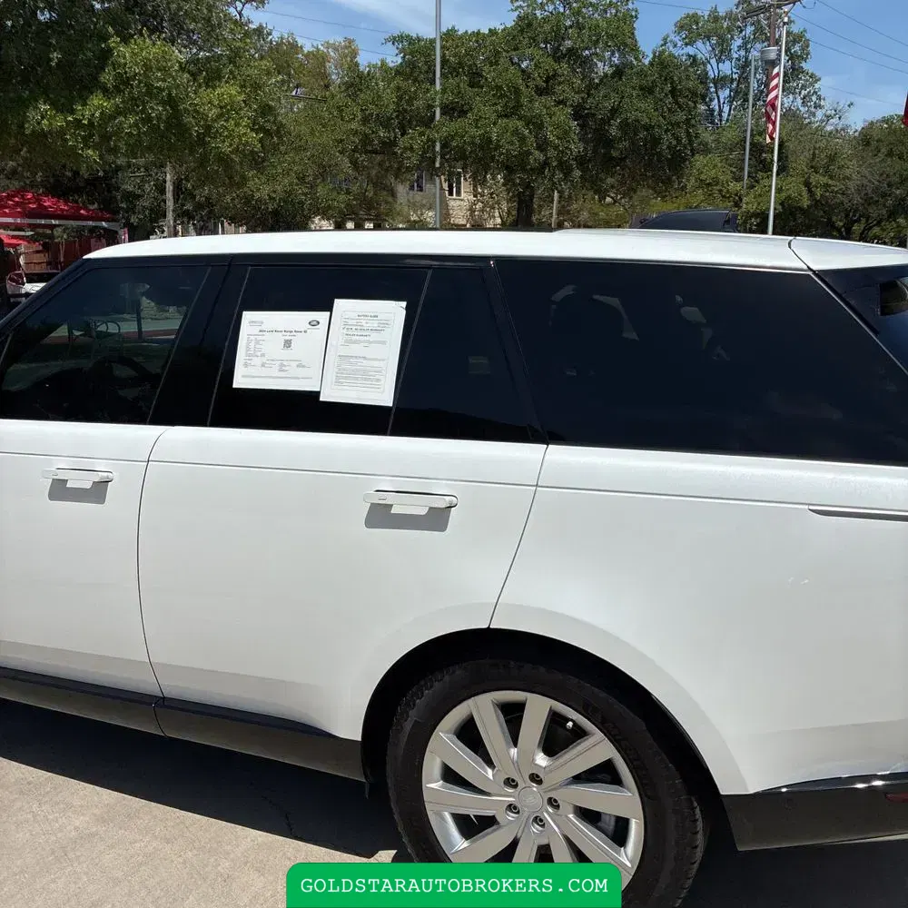 2024 Land Rover Range Rover SE P400
