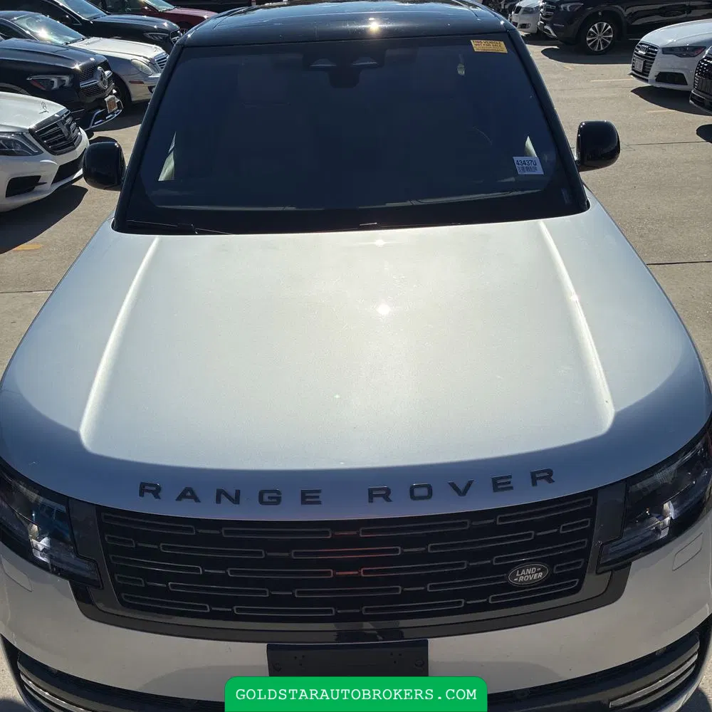 2023 Land Rover Range Rover P530 SE LWB