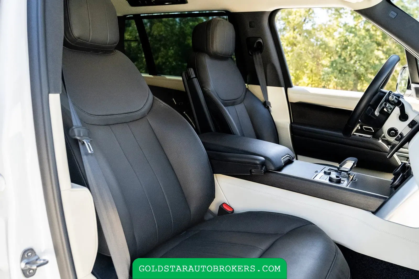2022 Land Rover Range Rover P530 SE LWB