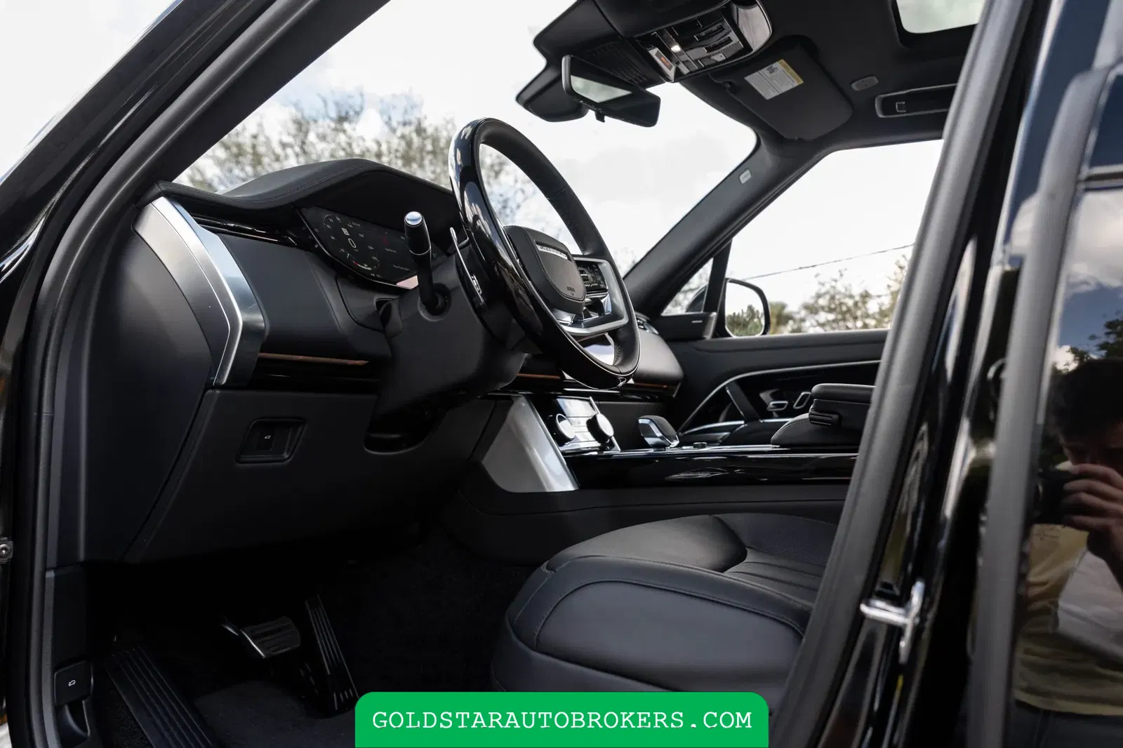2023 Land Rover Range Rover P530 SE