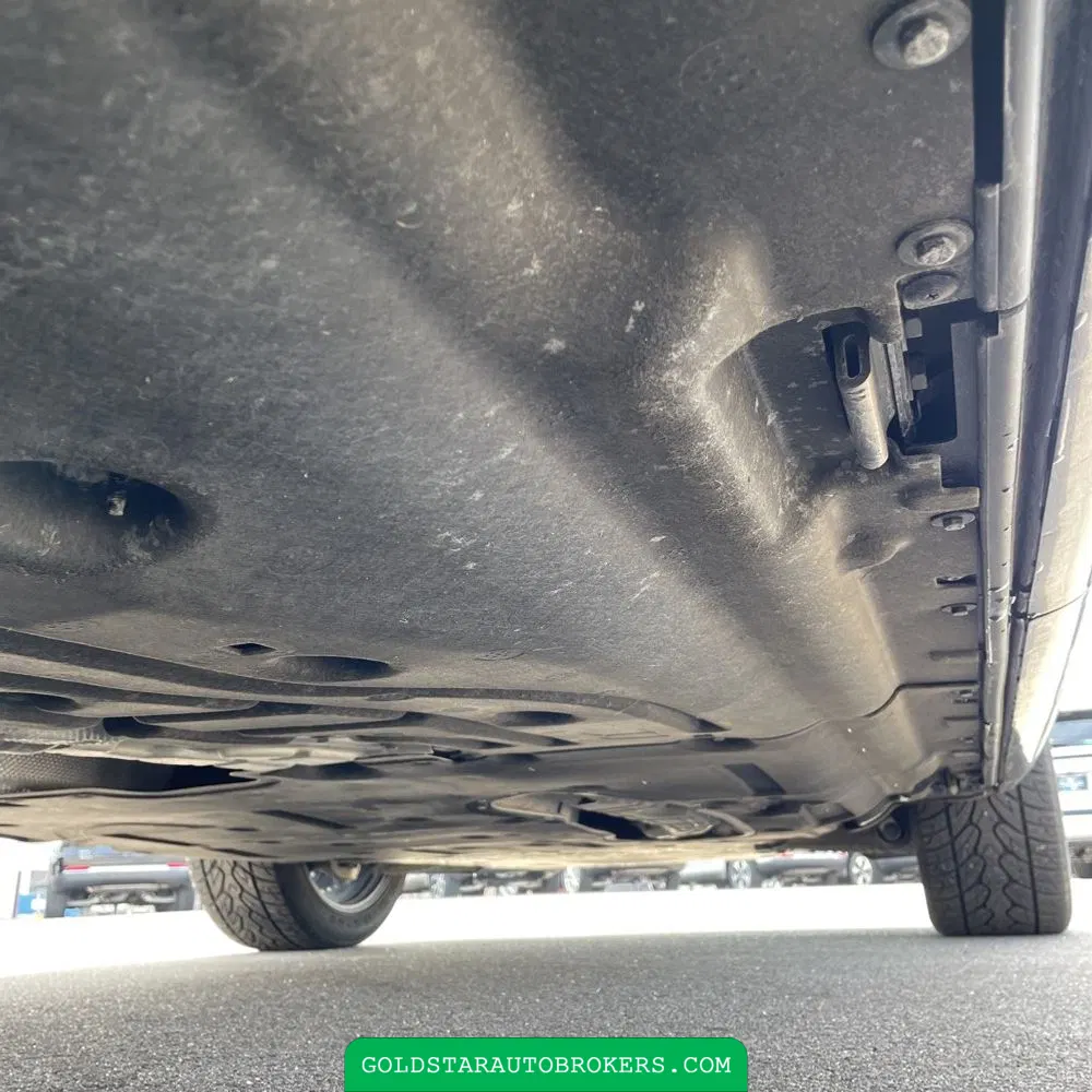 2023 Land Rover Range Rover P400 SE LWB