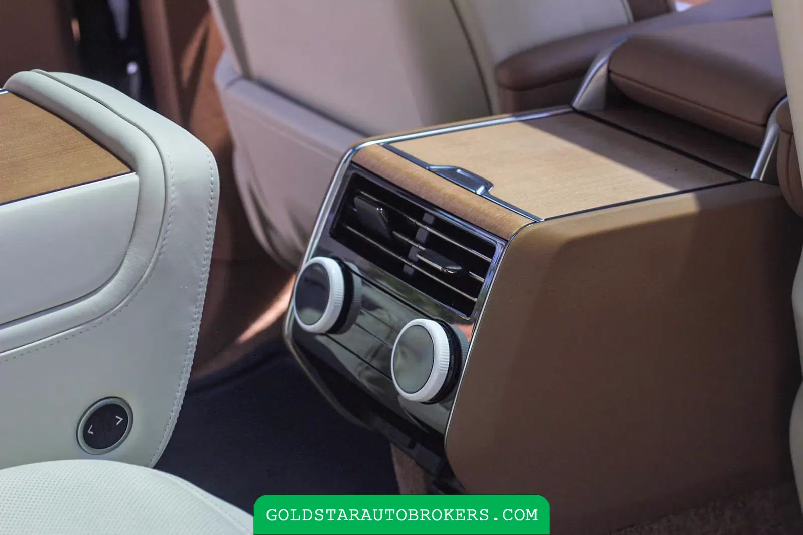 2023 Land Rover Range Rover SV