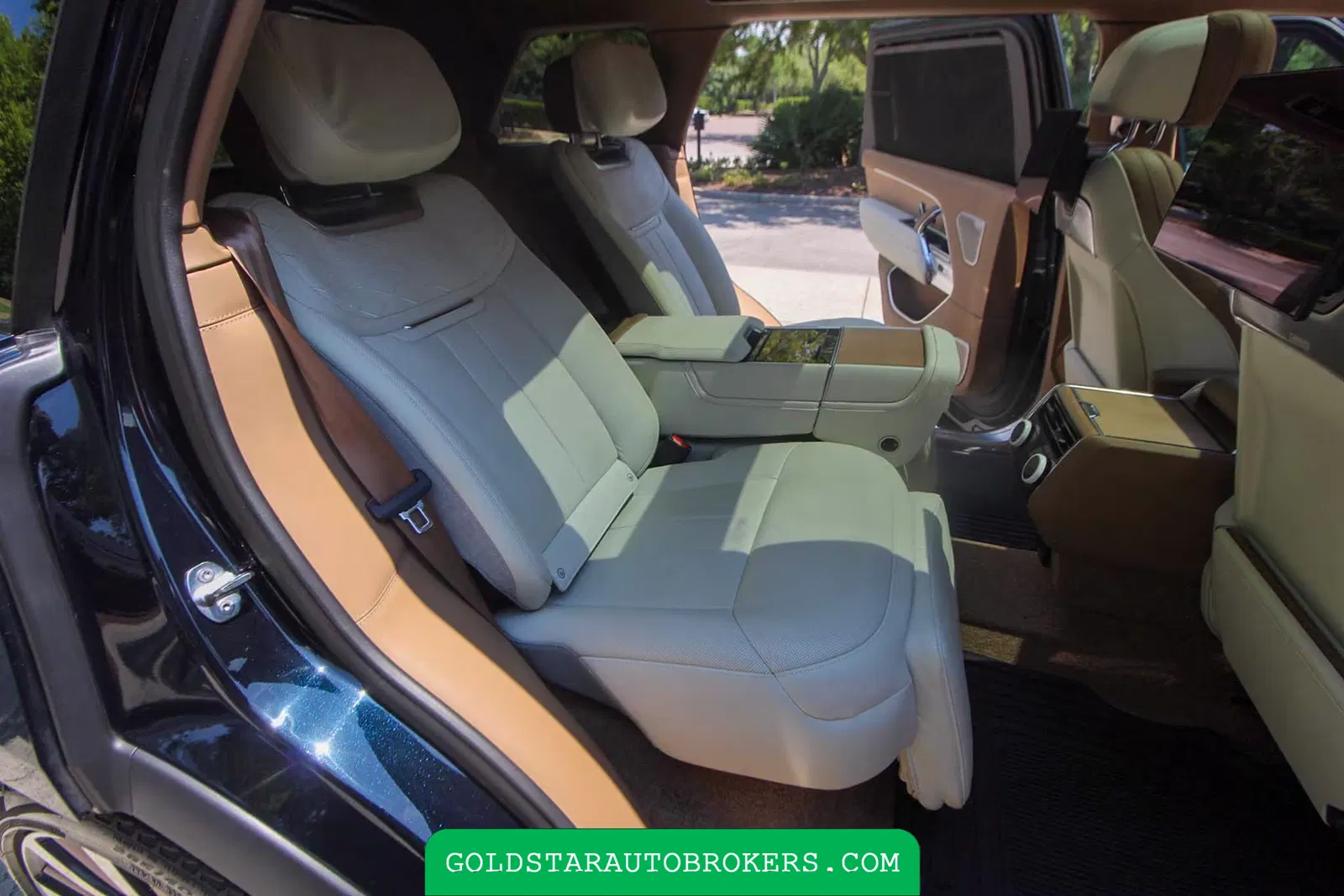 2023 Land Rover Range Rover SV