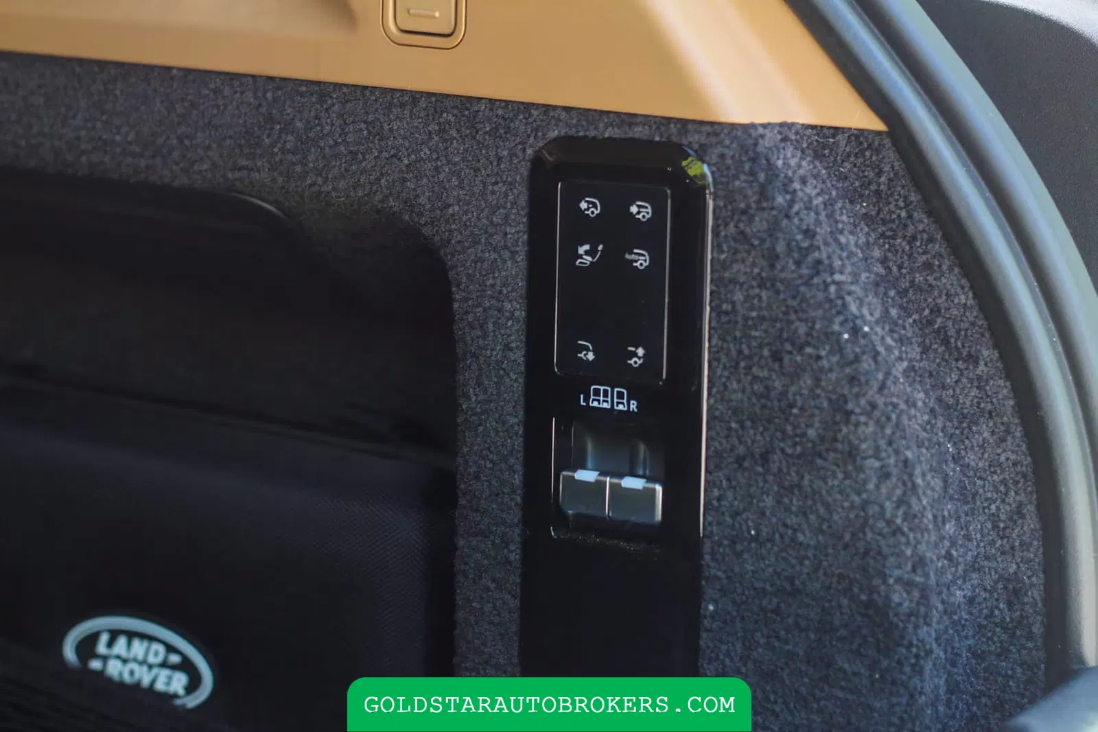 2023 Land Rover Range Rover SV