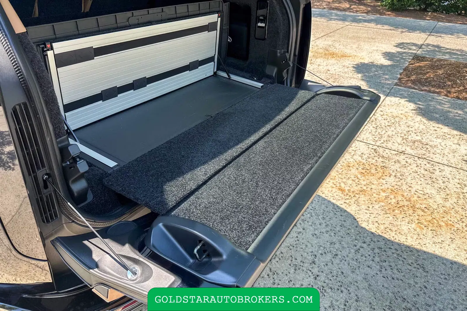 2023 Land Rover Range Rover SV