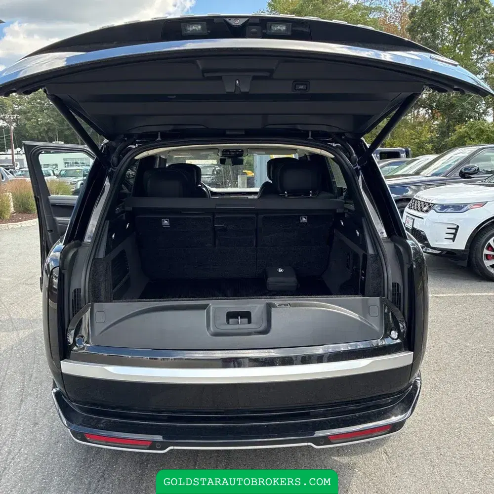 2023 Land Rover Range Rover P530 First Edition LWB
