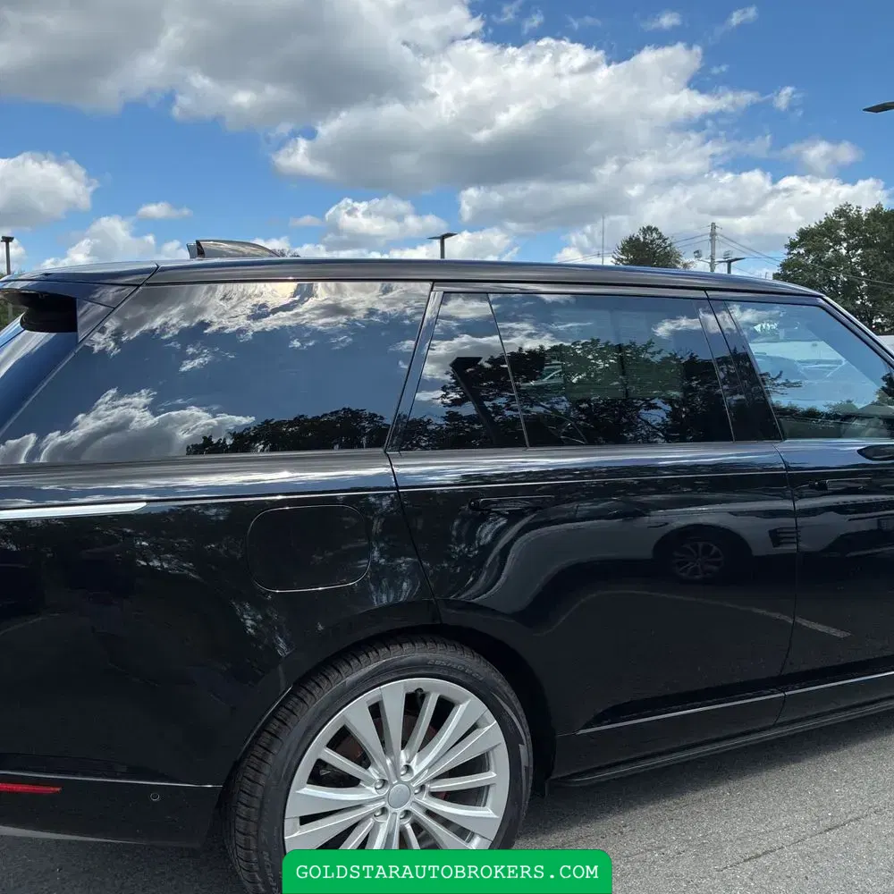 2023 Land Rover Range Rover P530 First Edition LWB