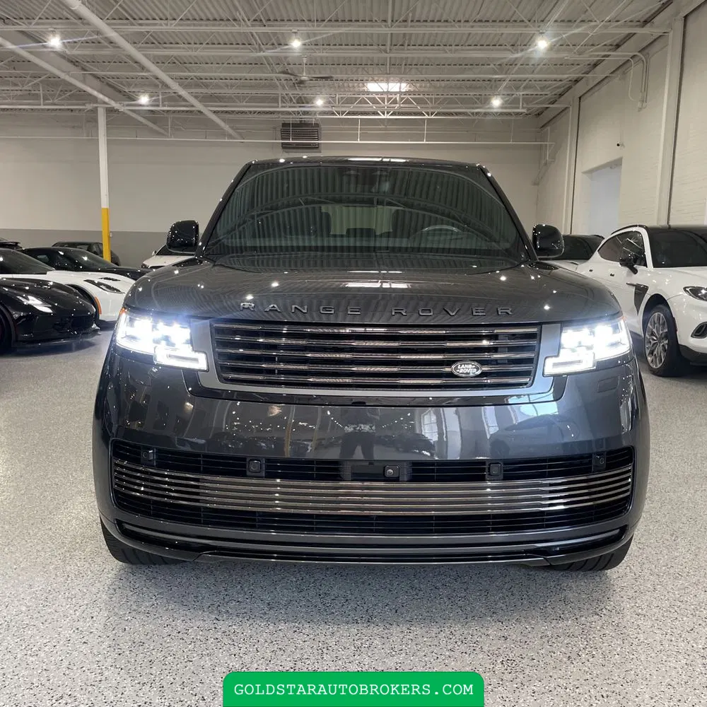 2024 Land Rover Range Rover SV P615