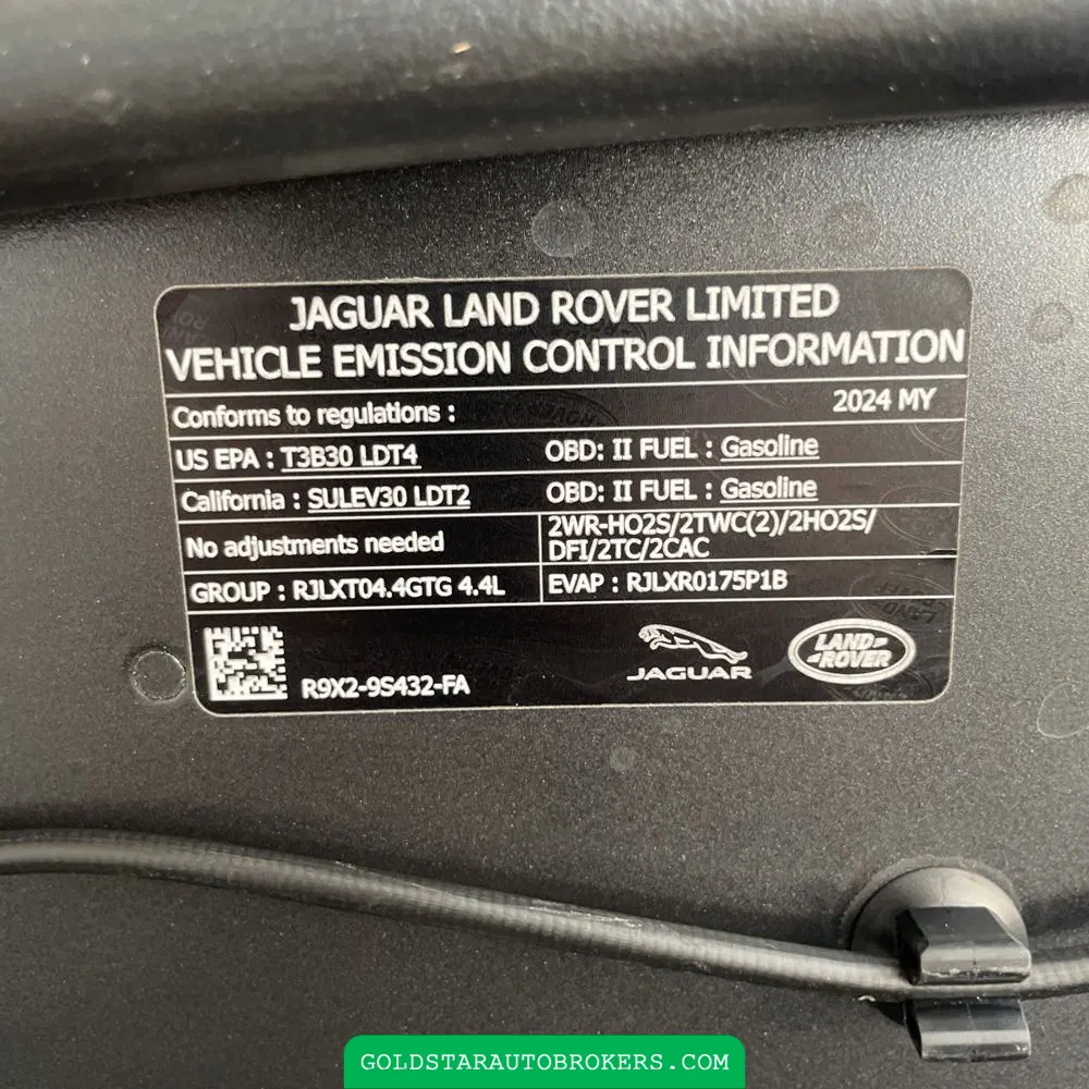 2024 Land Rover Range Rover SV P615
