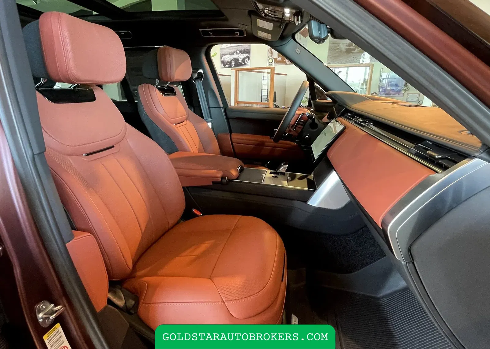 2024 Land Rover Range Rover P615 SV SWB