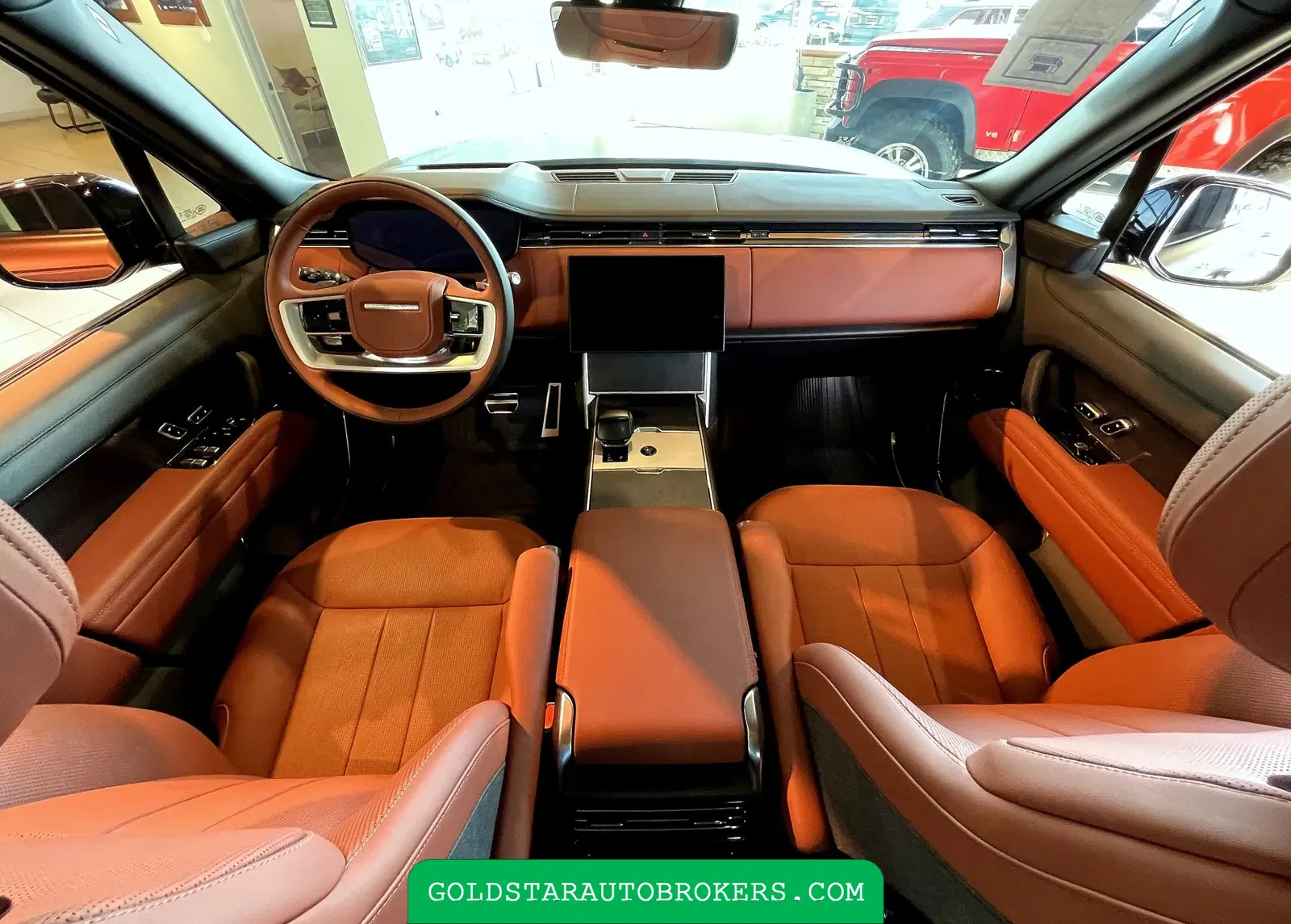 2024 Land Rover Range Rover P615 SV SWB