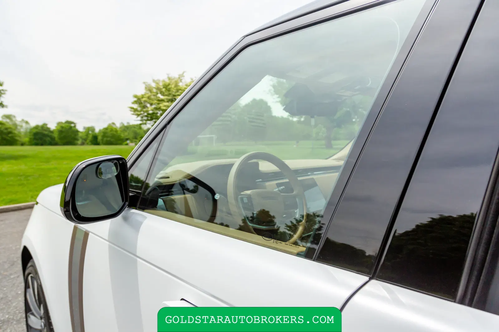 2024 Land Rover Range Rover SV LWB P615 Signature Suite