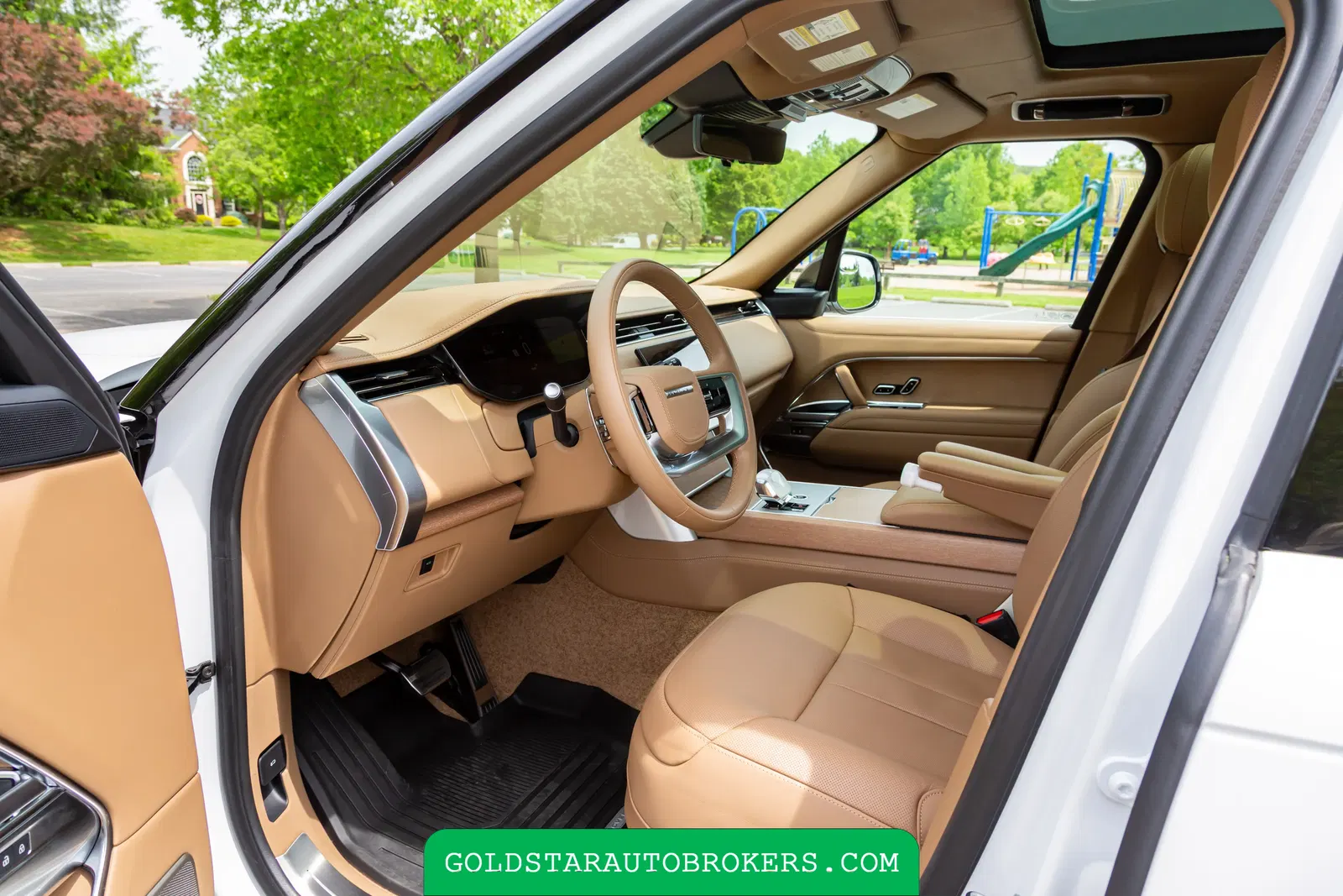 2024 Land Rover Range Rover SV LWB P615 Signature Suite