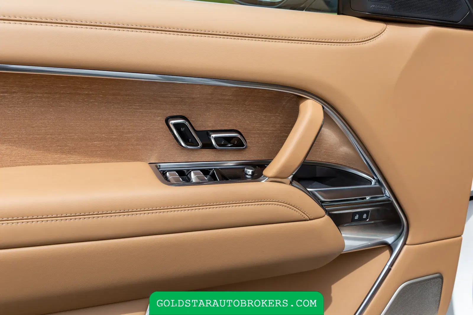 2024 Land Rover Range Rover SV LWB P615 Signature Suite