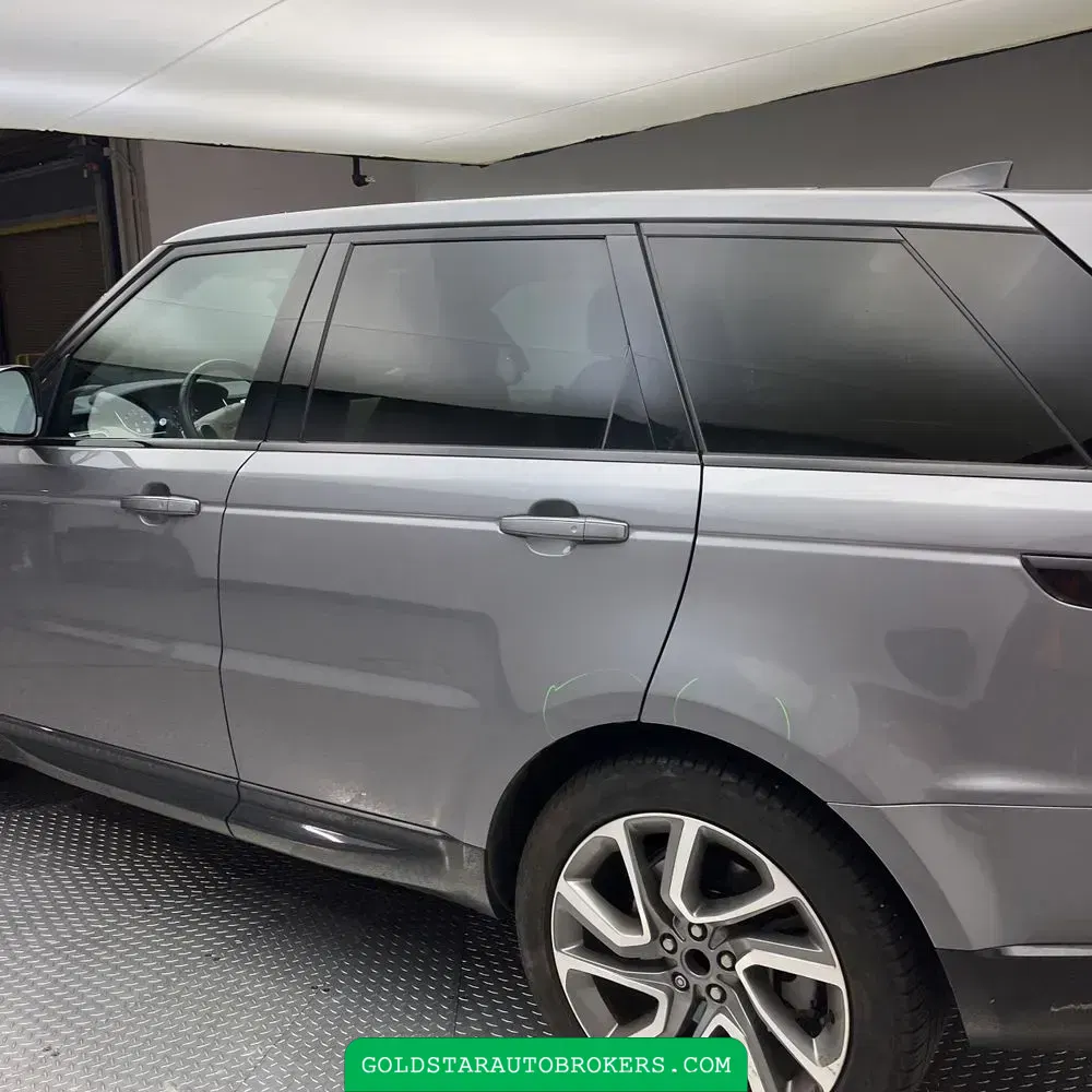 2022 Land Rover Range Rover Sport HSE Silver Edition