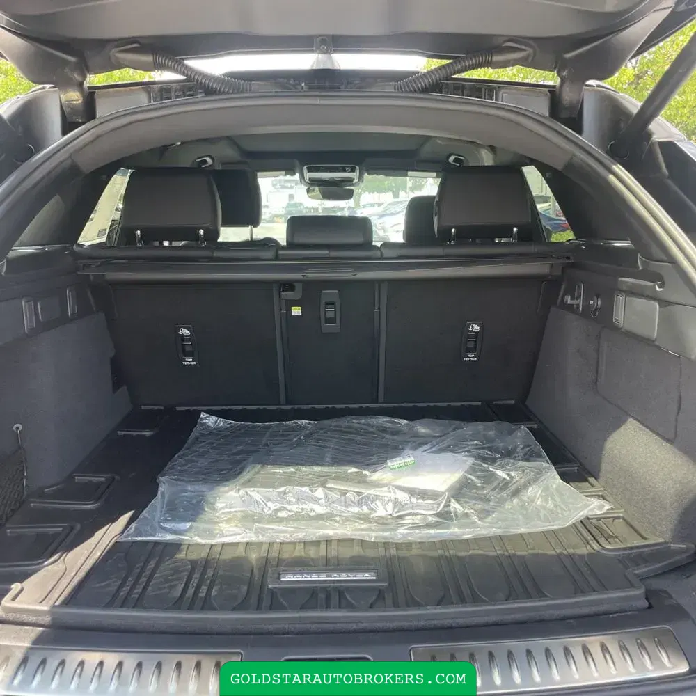 2024 Land Rover Range Rover Velar Dynamic SE P250