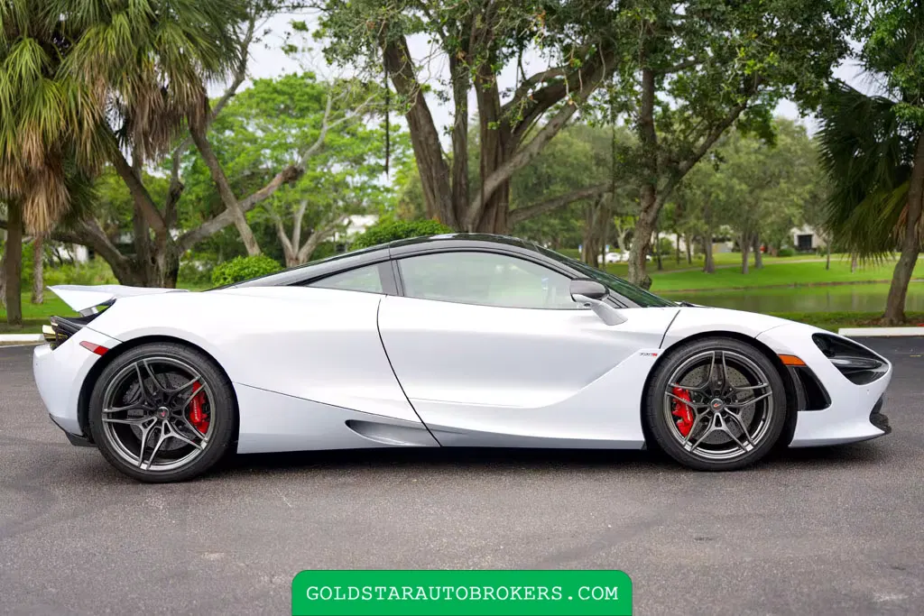 2018 McLaren 720S Luxury