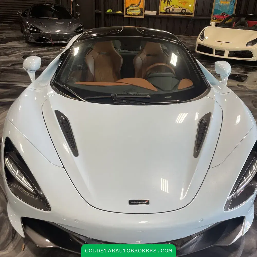2018 McLaren 720S Base