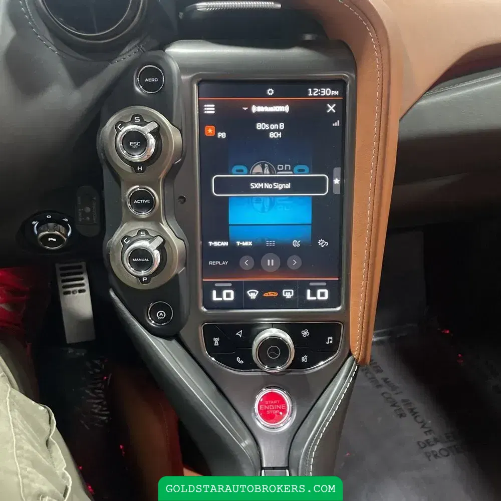 2018 McLaren 720S Base