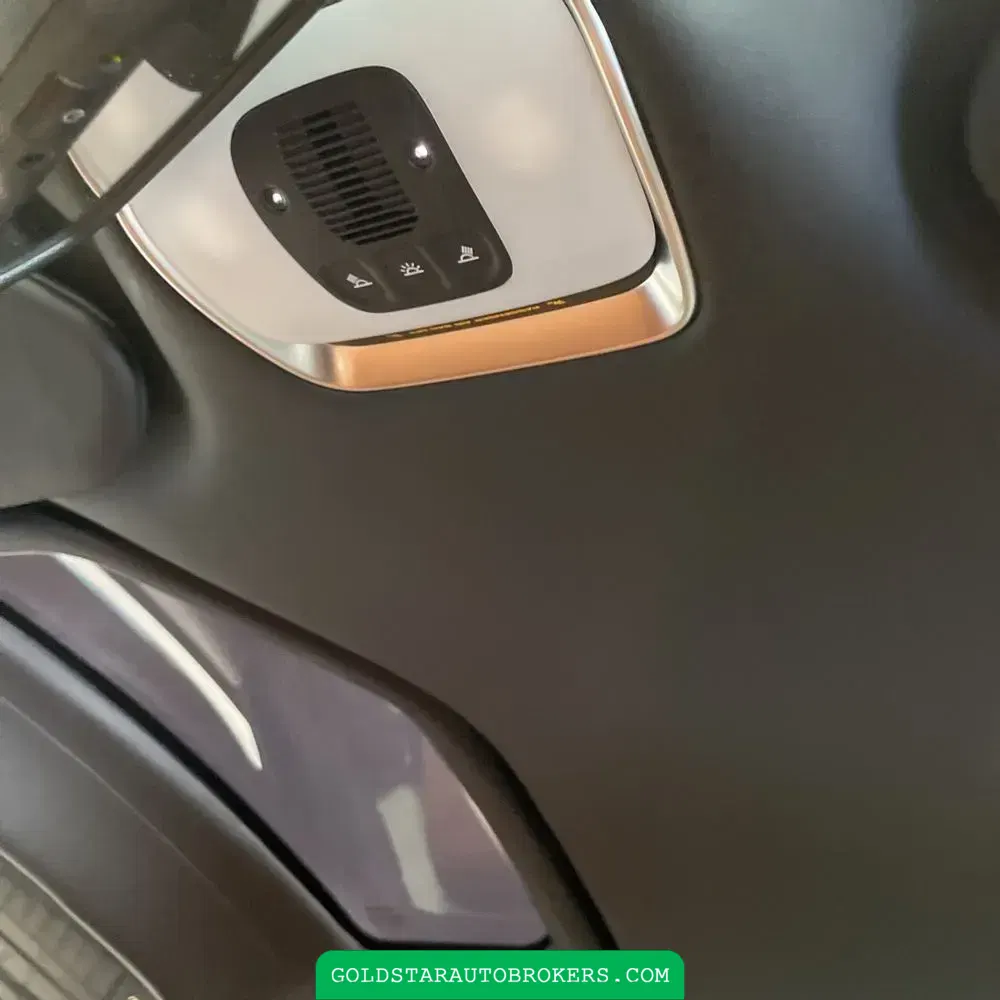 2018 McLaren 720S Base