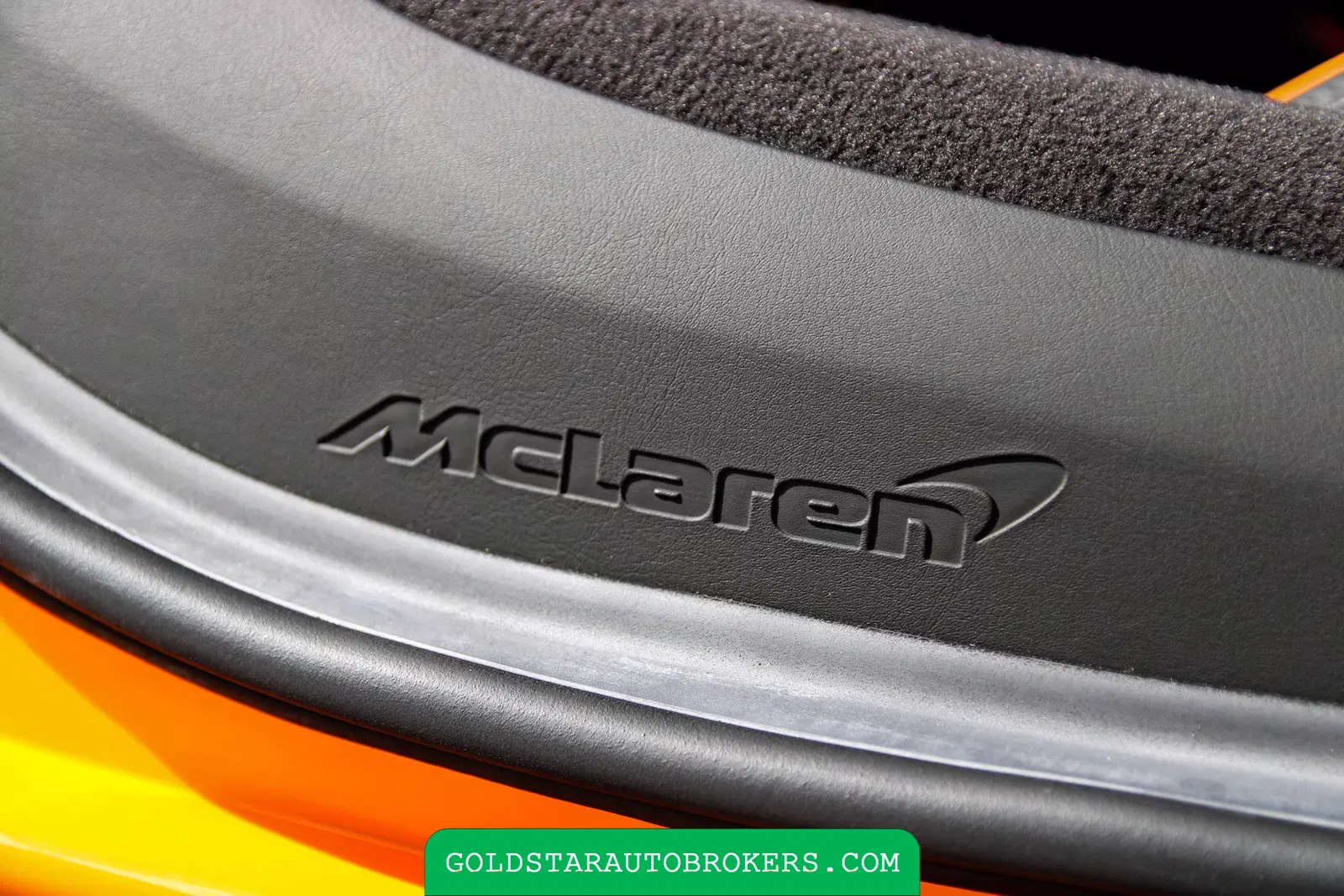 2023 McLaren Artura Performance