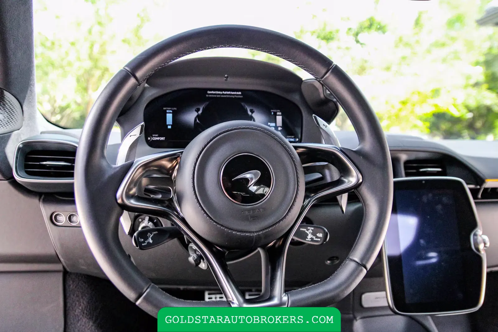 2023 McLaren Artura Performance