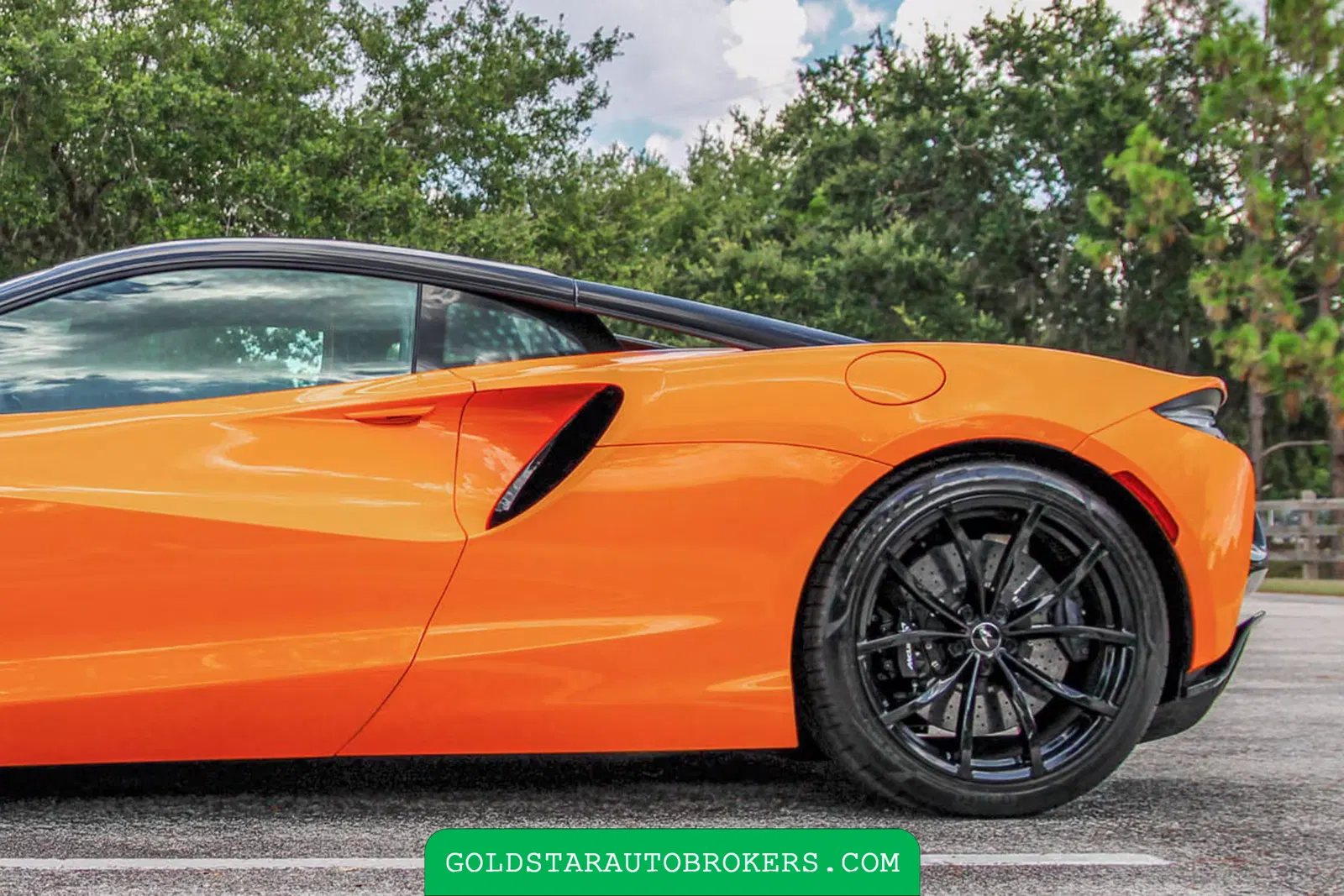 2023 McLaren Artura Performance