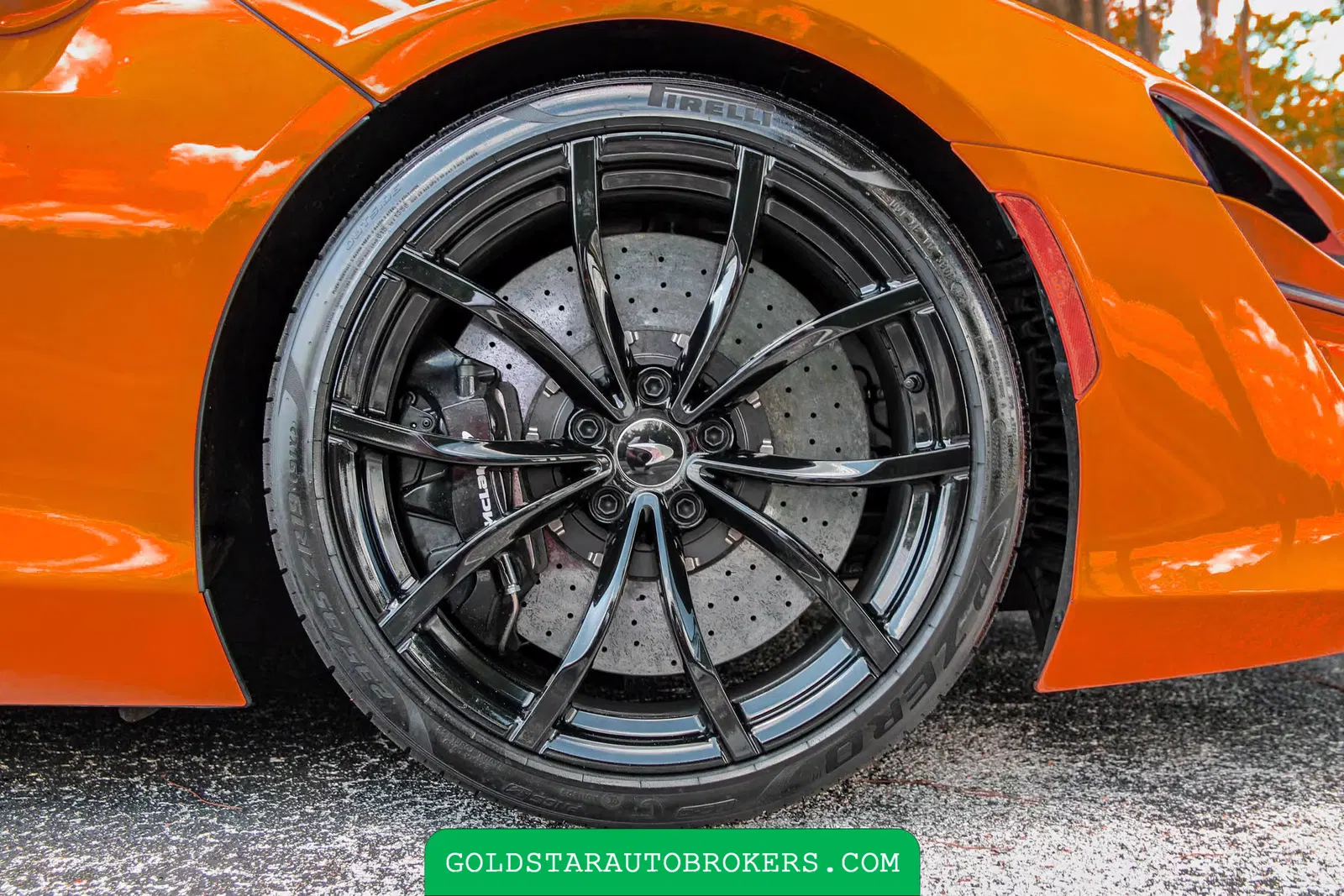 2023 McLaren Artura Performance