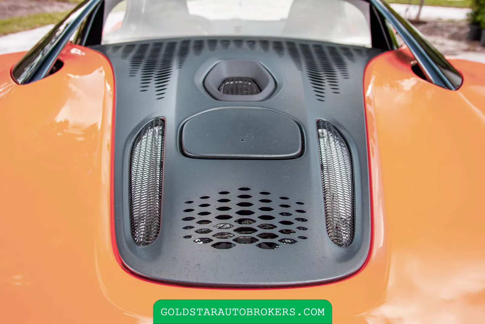 2023 McLaren Artura Performance