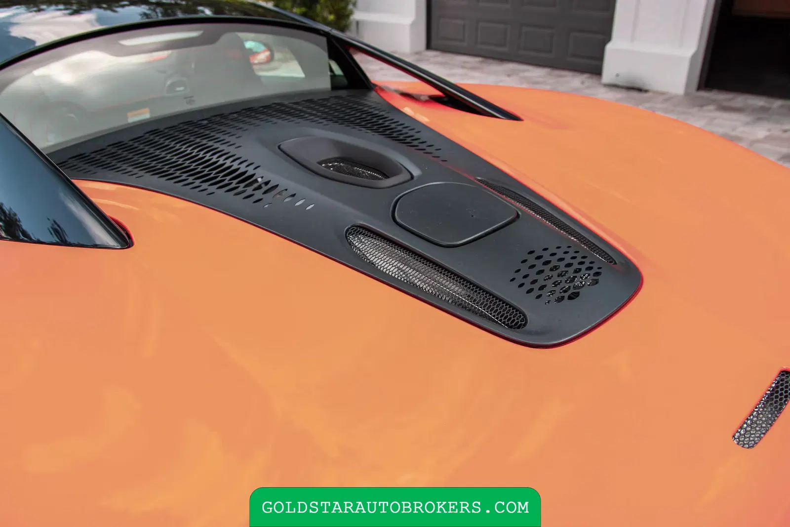 2023 McLaren Artura Performance