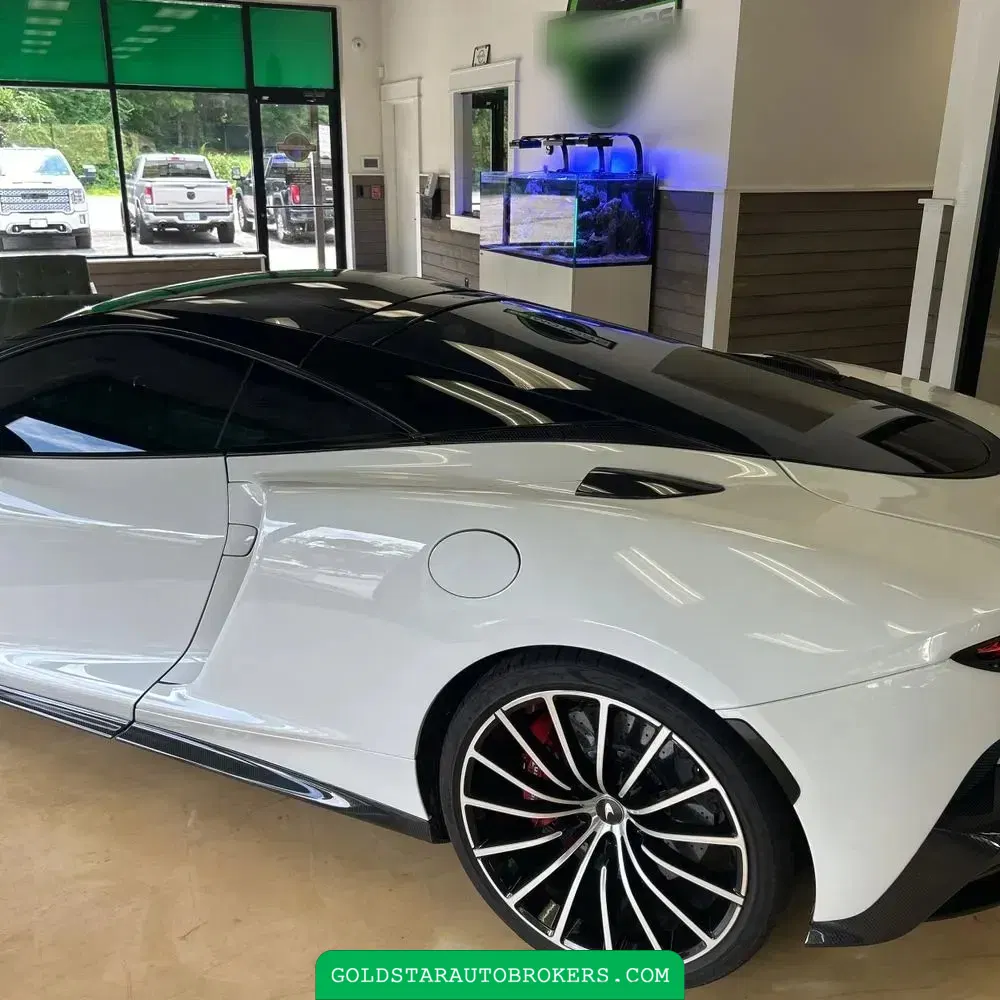 2022 McLaren GT Base 2D Coupe