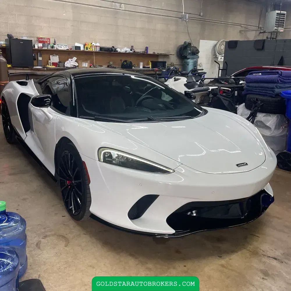 2022 McLaren GT Base 2D Coupe